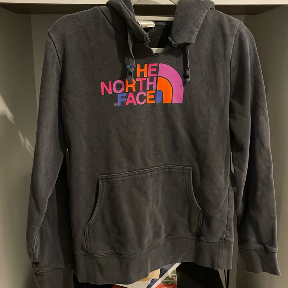 North face distressed hoodie women’s medium